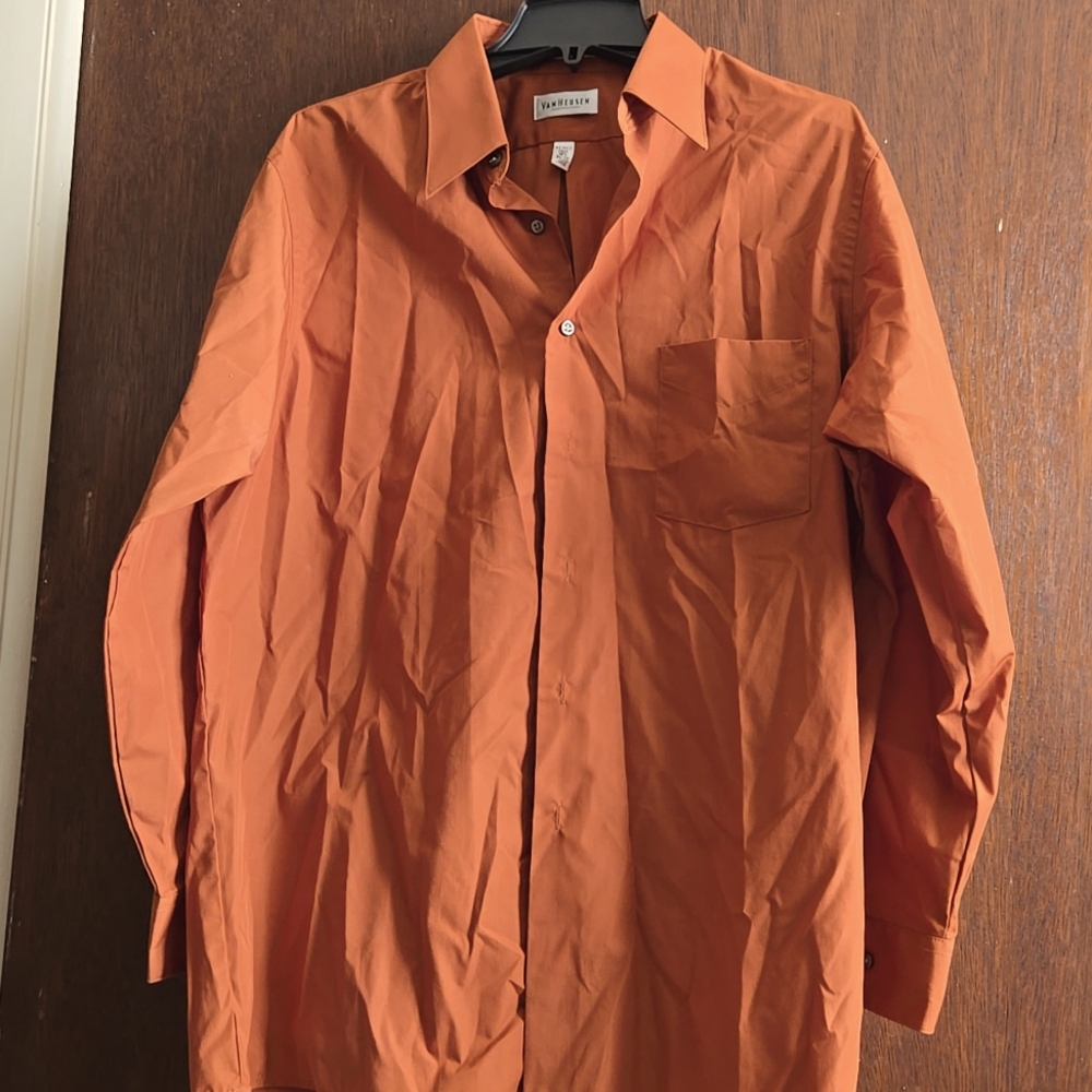 Van Heusen Burnt Orange, Large shirt